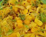 कोबीची भाजी (kobichi bhaji recipe in marathi) रेसिपी स्टेप 4 फोटो 