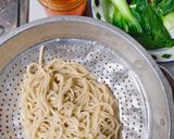 Foto langkah ke 7 dari resep Mie Ayam Bumbu Lekoh.