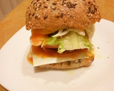 Foto del paso 3 de la receta: Hamburguesa con pan multicereales