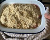 A picture of step 6 of Spices Plum and pear crumble 🍐🍑.