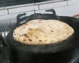 A picture of step 14 of Aloo Paratha.