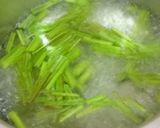 A picture of step 2 of Lemon Grass Tea.