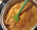 A picture of step 3 of Mi sopa de fideos y langostinos (prawn and noodle soup).
