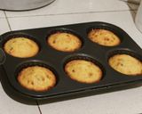 A picture of step 9 of Vanilla cupcakes.