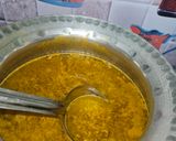 A picture of step 1 of Kolhapuri Misal.