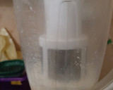 A picture of step 1 of Apple dates smoothie.