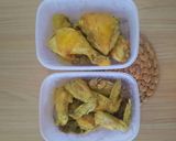 Foto langkah ke 5 dari resep Ayam ungkep bumbu kuning, stok tinggal goreng.