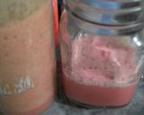 Foto langkah ke 2 dari resep Pinky 🍓strawberry🍓 juice.
