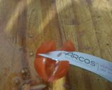 Foto del paso 2 de la receta: Tomates rellenos en ramo de tulipanes San Valentín