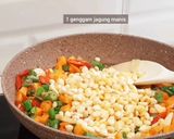Foto langkah ke 3 dari resep Buncis Wortel Jagung Saus Tiram.