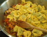 Foto del paso 8 de la receta: Tortellini a la ibérica