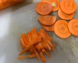 Foto langkah ke 2 dari resep Bakwan mie super renyah.