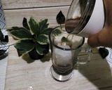 Foto langkah ke 3 dari resep Es Kopi Susu Kocok.