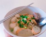 รูปขั้นตอนการทำที่ 4 ของ ก๋วยเตี๋ยวหมูน้ำใส