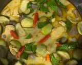 รูปขั้นตอนการทำที่ 4 ของ แกงเขียวหวานไก่ง่ายๆ