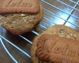 Foto langkah ke 5 dari resep Lotus Biscoff NY Cookies ❤ - soft and chewy.