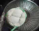 A picture of step 1 of Gujarati Methi Thepla (Fenugreek Flatbread).