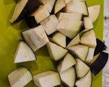 Foto del paso 5 de la receta: Carrilleras ibéricas en salsa de berenjena y champiñones