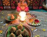 मावा मोदक Mawa Modak रेसिपी चरण 6 फोटो