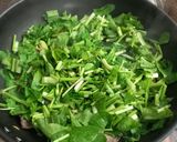 Hình bước làm 4 của món Canh cải thịt nạc tái chế từ thịt rang♻