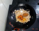 A picture of step 5 of Prawns Tawa Masala.