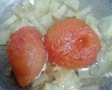 A picture of step 1 of Tomato and bottle gourd soup.