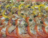 Foto del paso 8 de la receta: Pizza a los tres pimientos
