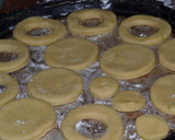 Foto del paso 4 de la receta: Galletas rellenas con mermelada de ciruela