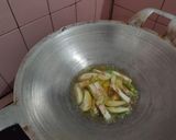 Foto langkah ke 2 dari resep Tumis/Oseng terong.