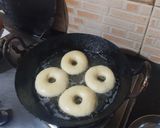 A picture of step 6 of Doughnut.