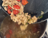 Foto del paso 4 de la receta: Sopa de alubias y tomate
