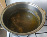 Foto del paso 2 de la receta: Arroz con pollo y chistorra al azafrán