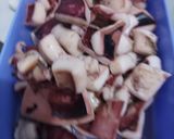 Foto langkah ke 1 dari resep Cumi Cabai Hijau.