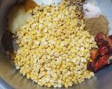 A picture of step 2 of Chana daal bun kabab.