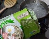 Foto langkah ke 2 dari resep 46. Ramen Hack: Lemonilo with Roasted Sesame sauce 🍜.