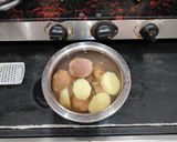 A picture of step 1 of Panchkutyu subji.