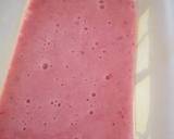 Strawberry Frozen Yoghurt recipe step 4 photo