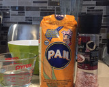 Foto del paso 1 de la receta: Arepa Reina pepiada