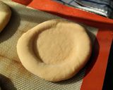 Une image de l'étape 3 de Panier moelleux à la confiture.
