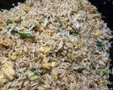 Foto langkah ke 6 dari resep Nasi goreng ikan bilis.