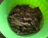 A picture of step 1 of Braised Bamboo Shoots with Pork Hock.