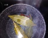 Foto del paso 2 de la receta Té de canela, limón y laurel