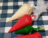 Foto langkah ke 3 dari resep Roti Jala Merah Putih.