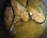 Foto langkah ke 6 dari resep Ikan patin kuah asam kuning 🐟.