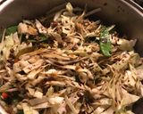 Foto del paso 3 de la receta: Col saltada estilo oriental 🥬