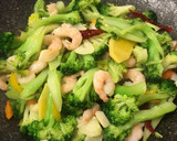 绿花椰菜 & 虾仁的食譜步驟7照片