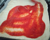 Foto del paso 2 de la receta: Pizza de bacalao y chorizo