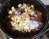 Une image de l'étape 7 de Compote de prunes, coings et pommes.