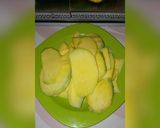 Foto langkah ke 2 dari resep Asinan mangga simpel.