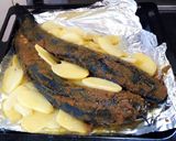 A picture of step 4 of Grilled Catfish with Irish potatoes.